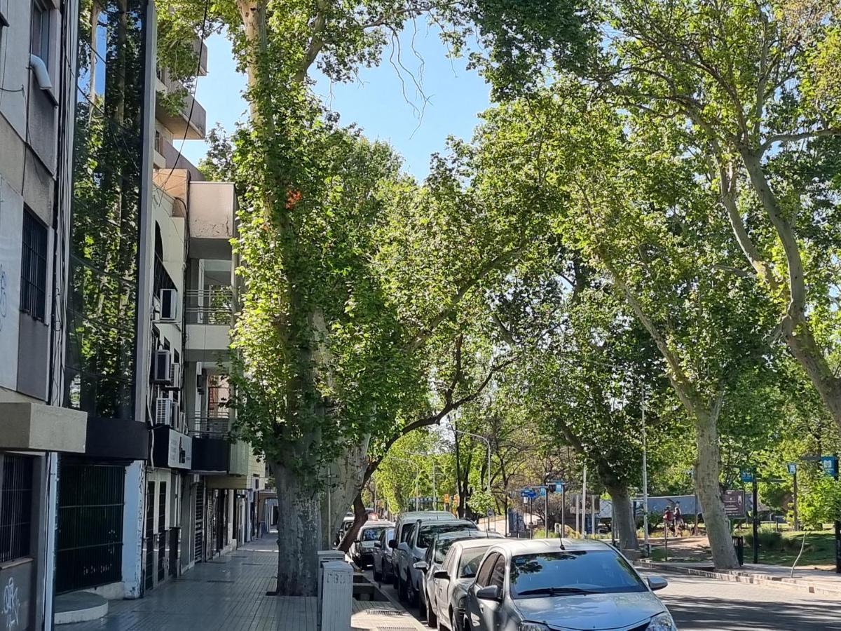 Апартаменты Centrico Parque Civico Мендоса Экстерьер фото